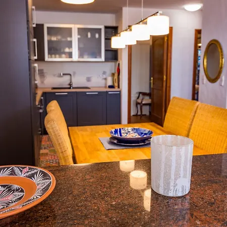 Chateau Morro 7 * 모로델제블