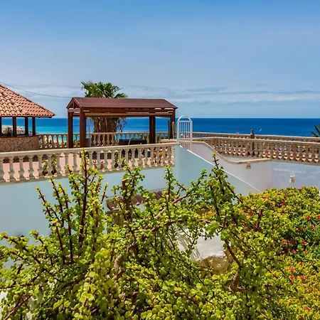 Chateau Morro 7 דירה