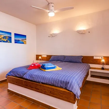 Chateau Morro 7 *
