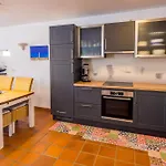 Chateau Morro 7 *